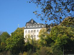 files/Bilder/Rechte Bilder Home/Burg Blankenheim gross.jpg
